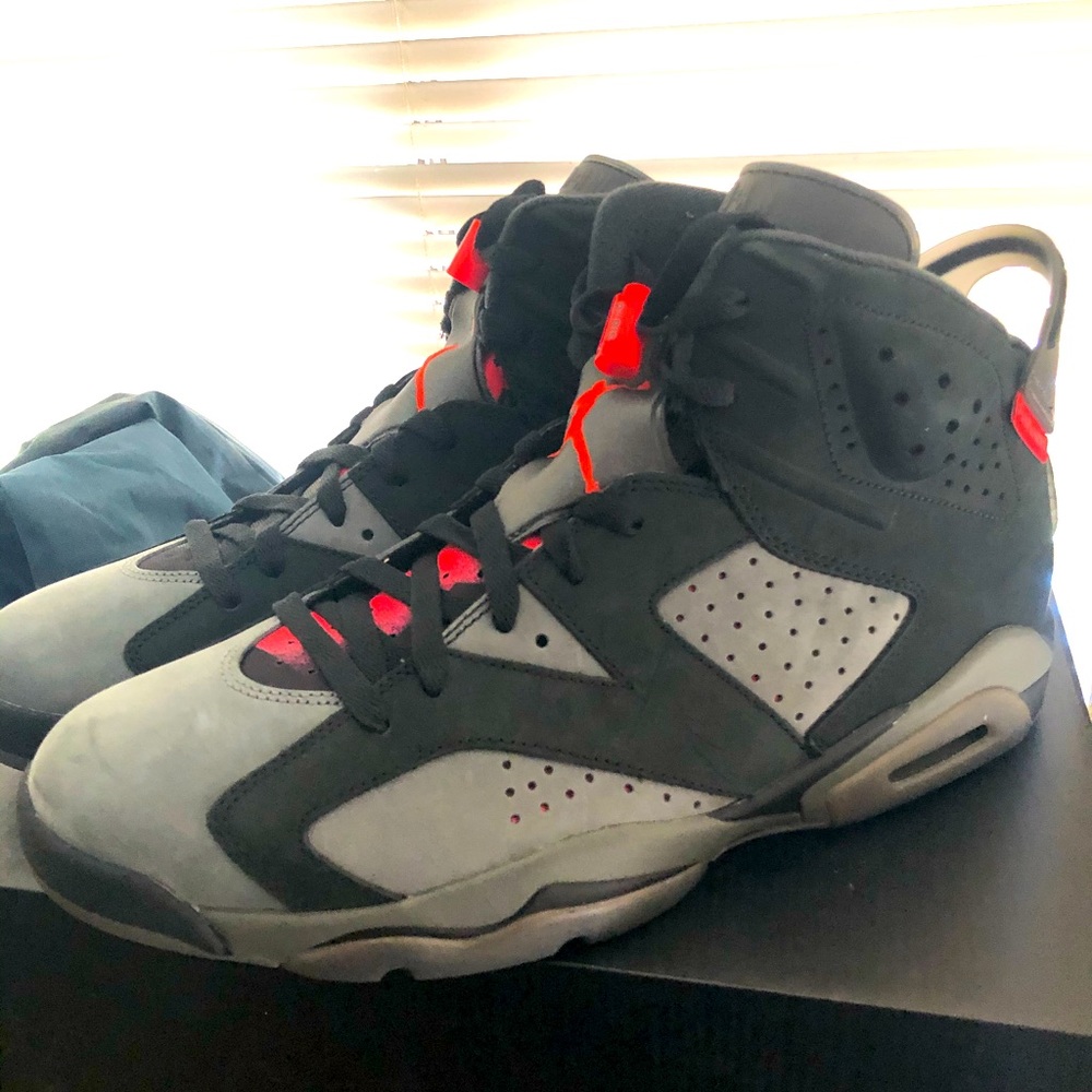 PSG Jordan Retro 6 “Iron Grey” Size 12.5